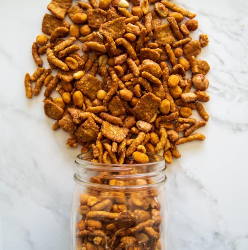 paddlewheel™ 14oz.  A perfect blend of sweet and salty, featuring honey roasted crackers, honey roasted peanuts, honey roasted sesame sticks, and toffee toasted peanuts. $7.00 USD